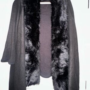 Elegant Black sweater with Faux Fur Trim